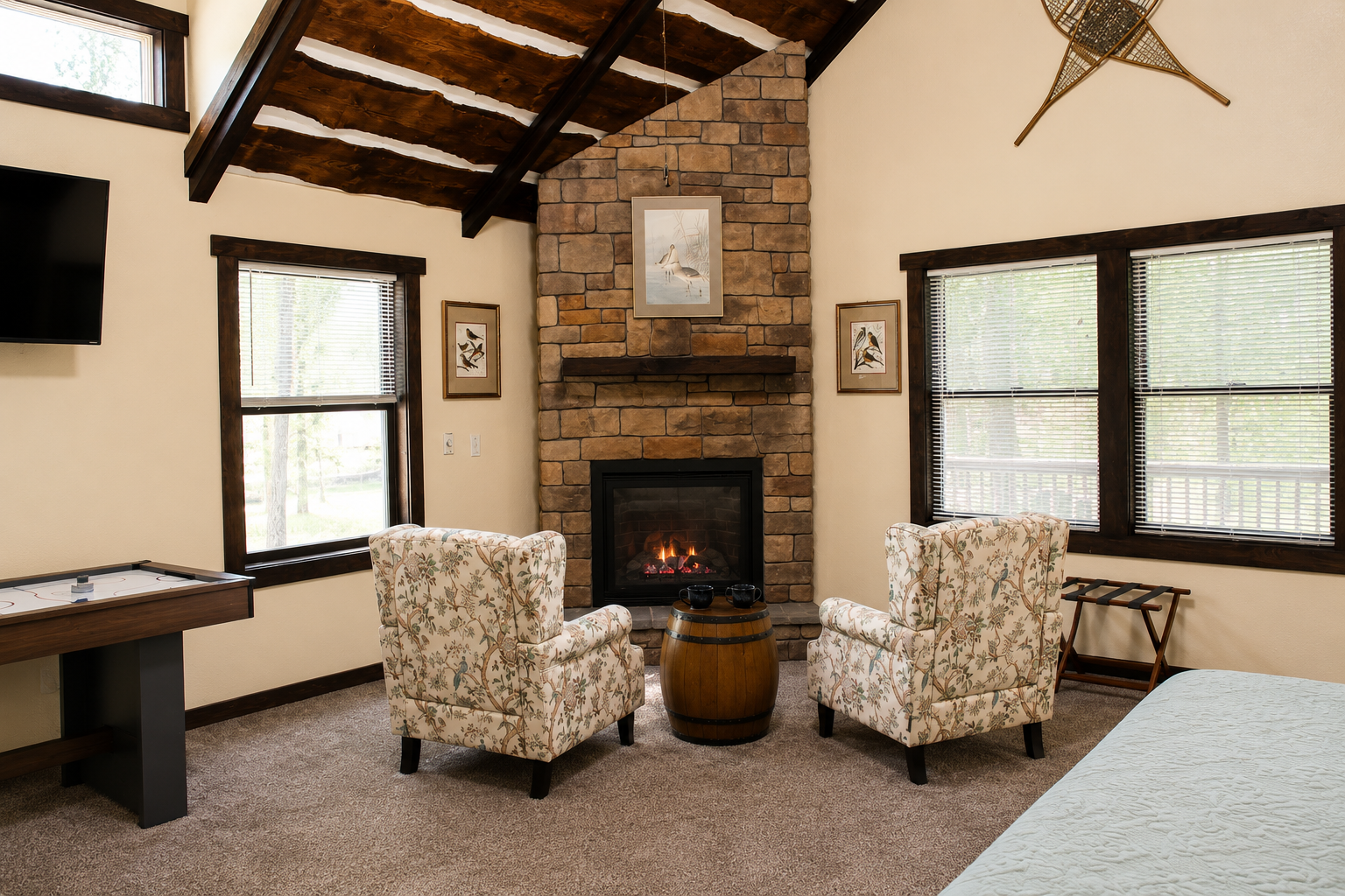 Guest room at Inn at Lake Joseph