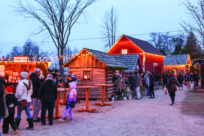 christkindlmarkt main drag