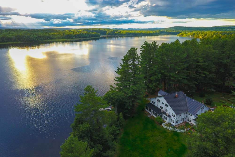 Wolf Cove Inn on Tripp Lake