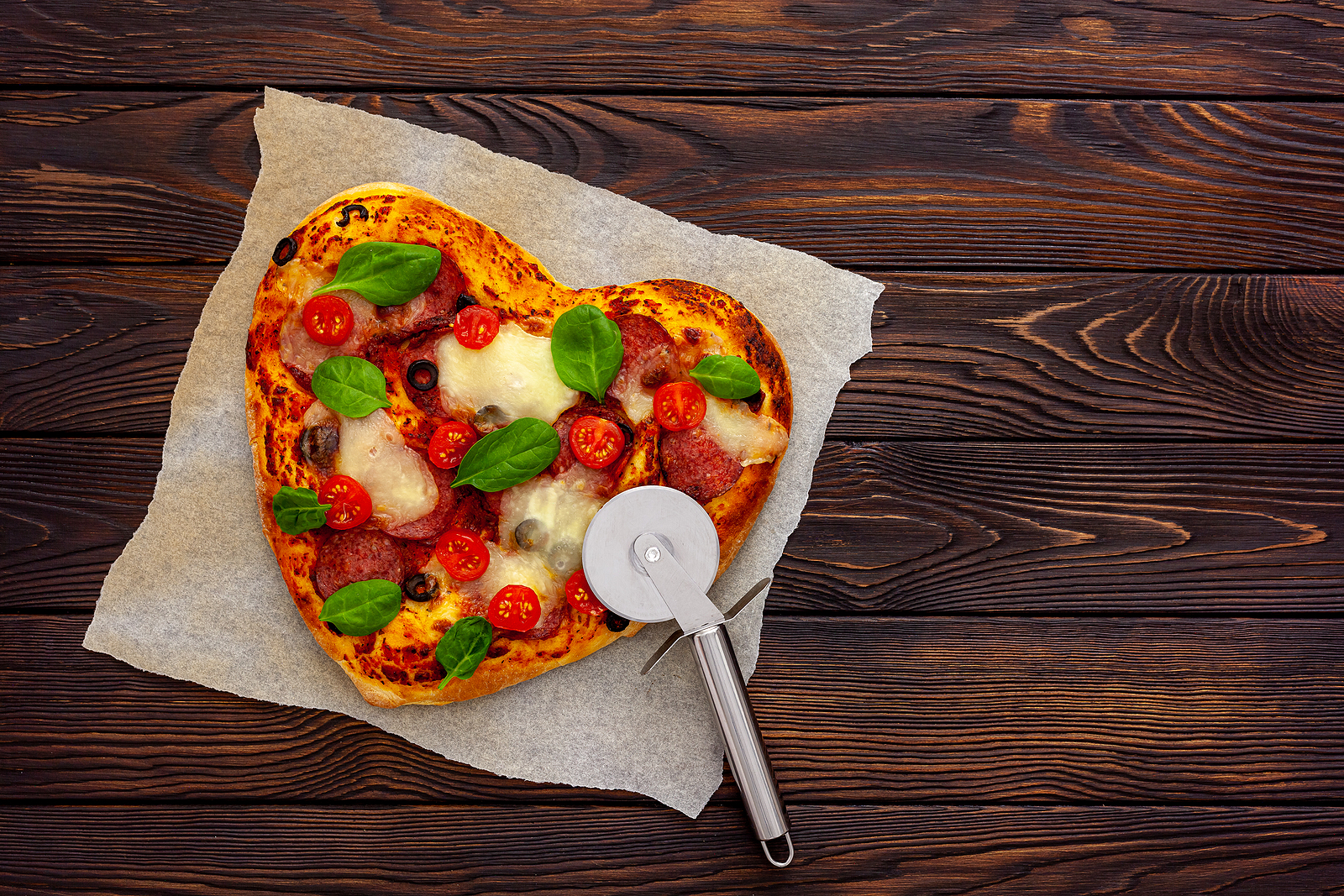 Pizza in sharp of the heart